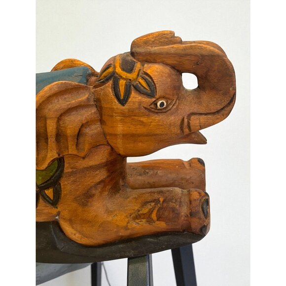 Hand-Carved Wooden Elephant Rocking Figurine With Colorful Painted Details vinta - Picture 3 of 10